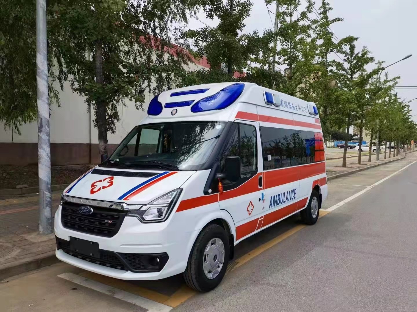 亚东县妇婴监护型护送